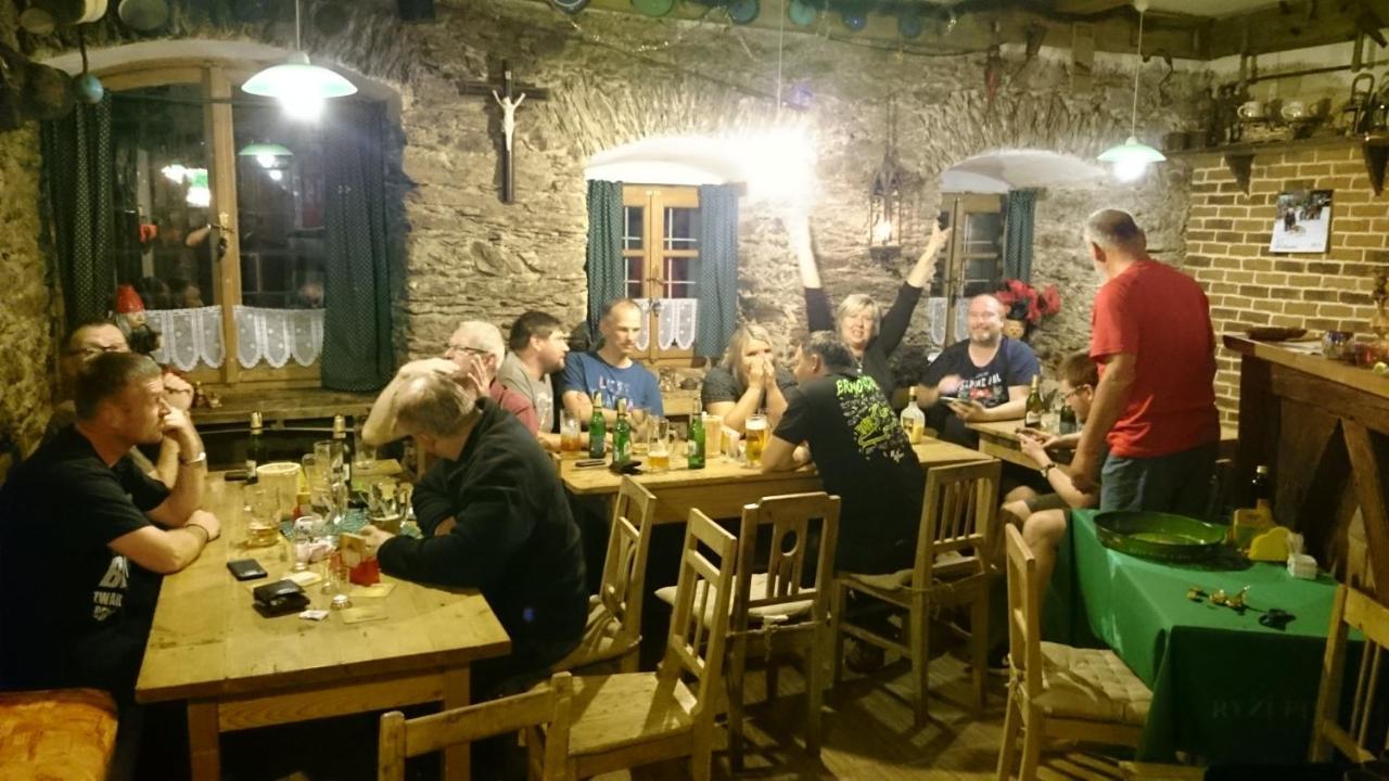 Roubenka Mlyn U Skaly Destne V Orlickych Horach Volne Terminy 5 Bytu Esterno foto